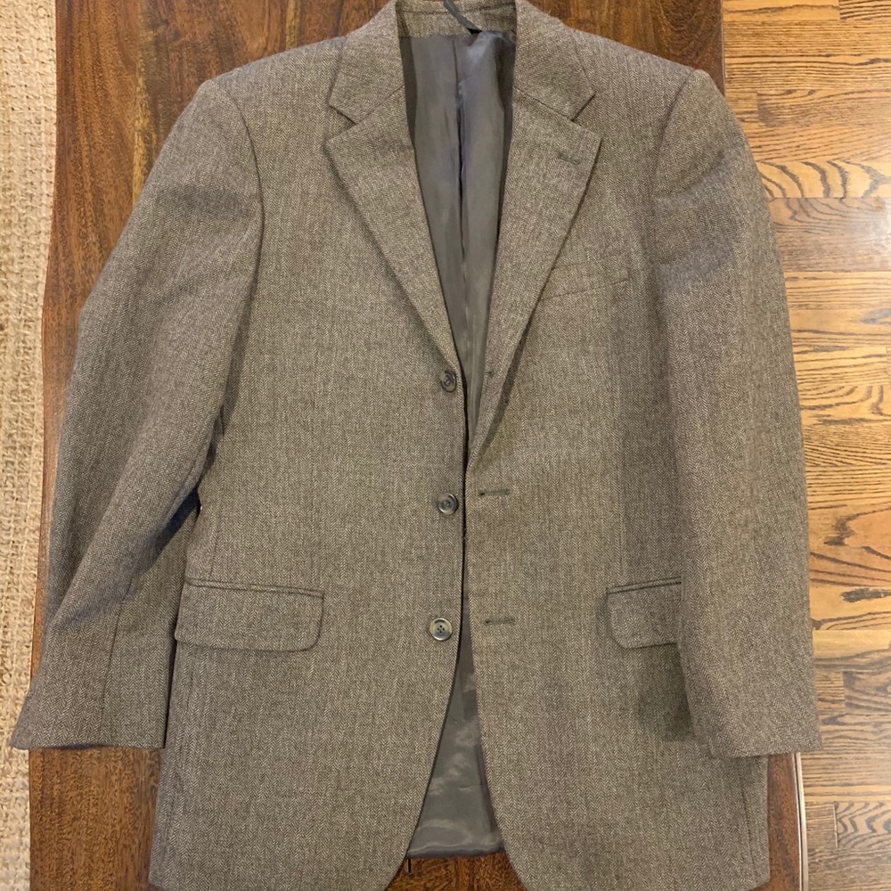 Brown herringbone sports coat